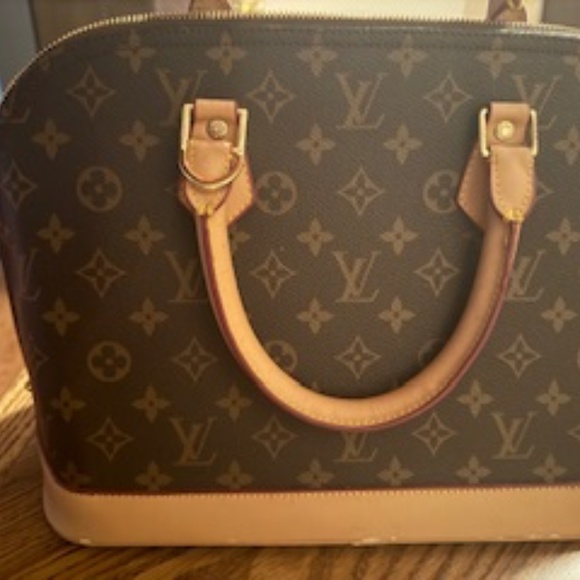 Elegant tan leather fun bag - Picture 8 of 10